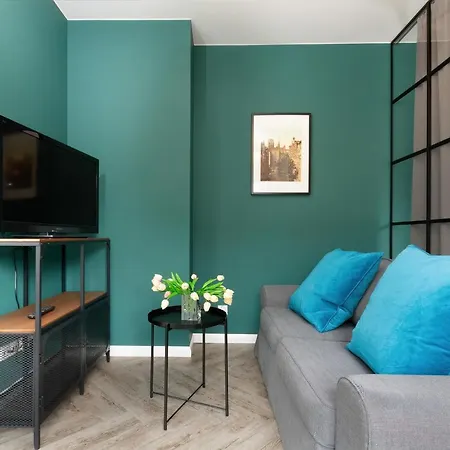 Rajska By Renters דירה